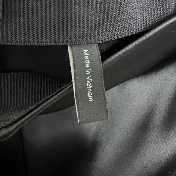 THEORY Satin Black Leggings Women’s Sz 10 - Picture 3 of 10